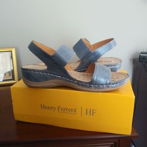 Low Heel Sandal